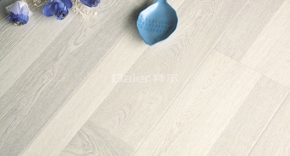 拜尔地板强化特点图